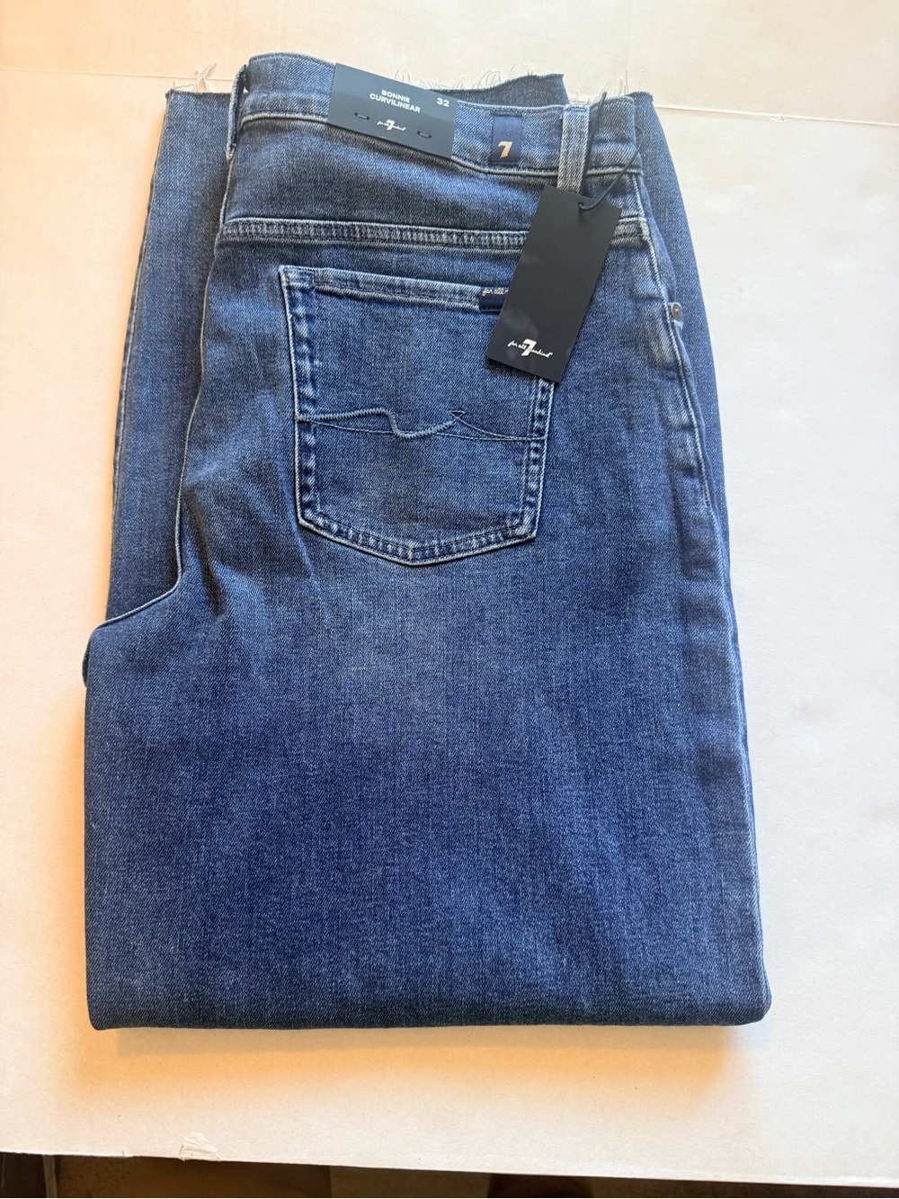 NWT 7 For All Mankind Bonnie Curvilinear Jeans